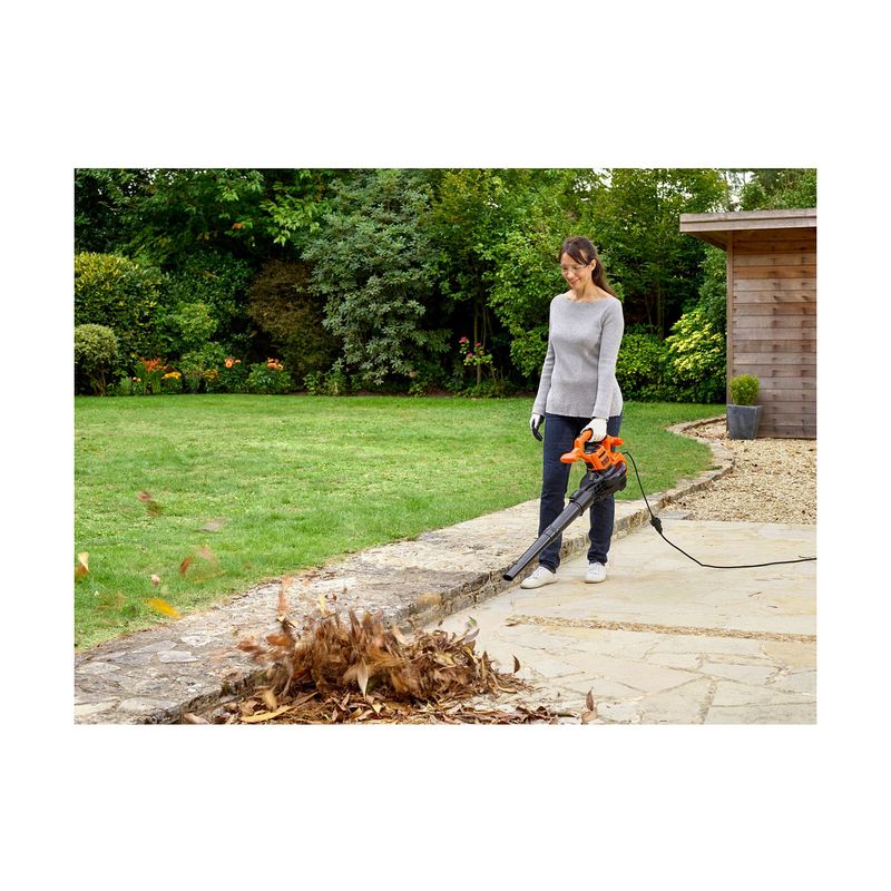 Casa si Gradina - Gradinarit si plante - Utilaje gradina - Aspiratoare, suflante si tocatoare - Suflanta Black & Decker BEBLV260-QS - Infinity.ro