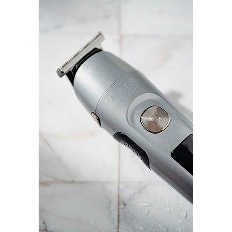 Ingrijire personala si Cosmetice - Aparate & accesorii ingrijire personala - Aparate de ras si tuns - Aparate de tuns - Set de ingrijire multifunctional  6 in 1 Adler AD 2944 , Tuns Facial Si Corporal, Cu Diverse Accesorii - Infinity.ro