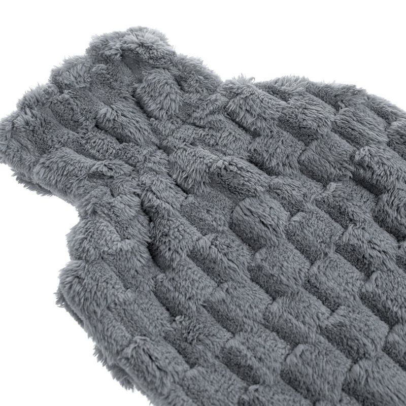 Casa si Gradina - Bucatarie si vesela - Cani si pahare - Sticle - Husa sticla apa calda, model carouri, material poliester, capacitate 2l, gri - Infinity.ro