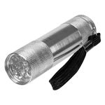 Casa si Gradina - Corpuri si surse de iluminat - Iluminat exterior - Lanterne - Lanterna aluminiu, 9 led-uri, functionare cu 3 baterii aaa, culoare argintiu, dimensiuni 2.4 x 8.6cm - Infinity.ro