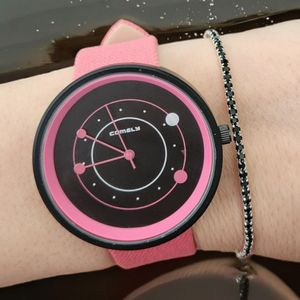 Set ceas casual de dama cu bratara inclusa, display analog, mecanism quartz, roz-negru