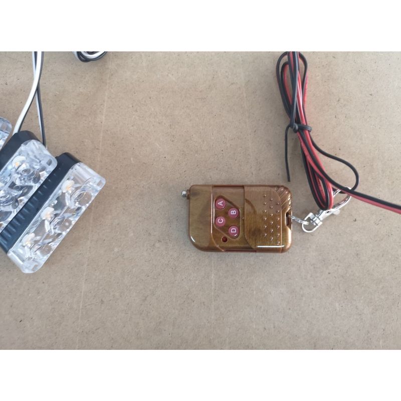 Casa si Gradina - Corpuri si surse de iluminat - Veioze si lampi - Lampi de veghe - Set 4 lumini LED de avertizare rosu-albastru pentru grila, functii stroboscop, 36W, 12V - Infinity.ro