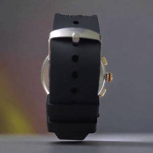 Ceas barbatesc, ecran cu reflexe negru-albastru, display analog, mecanism quartz, curea din silicon