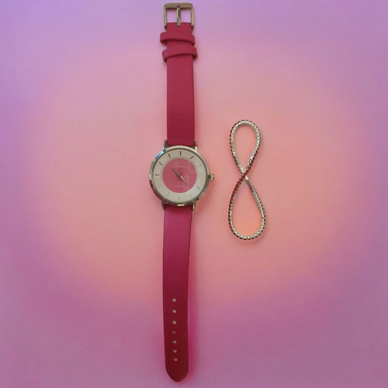 Fashion, accesorii si bijuterii - Femei - Bijuterii femei - Ceasuri femei - Set ceas casual de dama cu bratara inclusa, mecanism quartz, display analog, bratara roz lucios, inchidere catarama - Infinity.ro