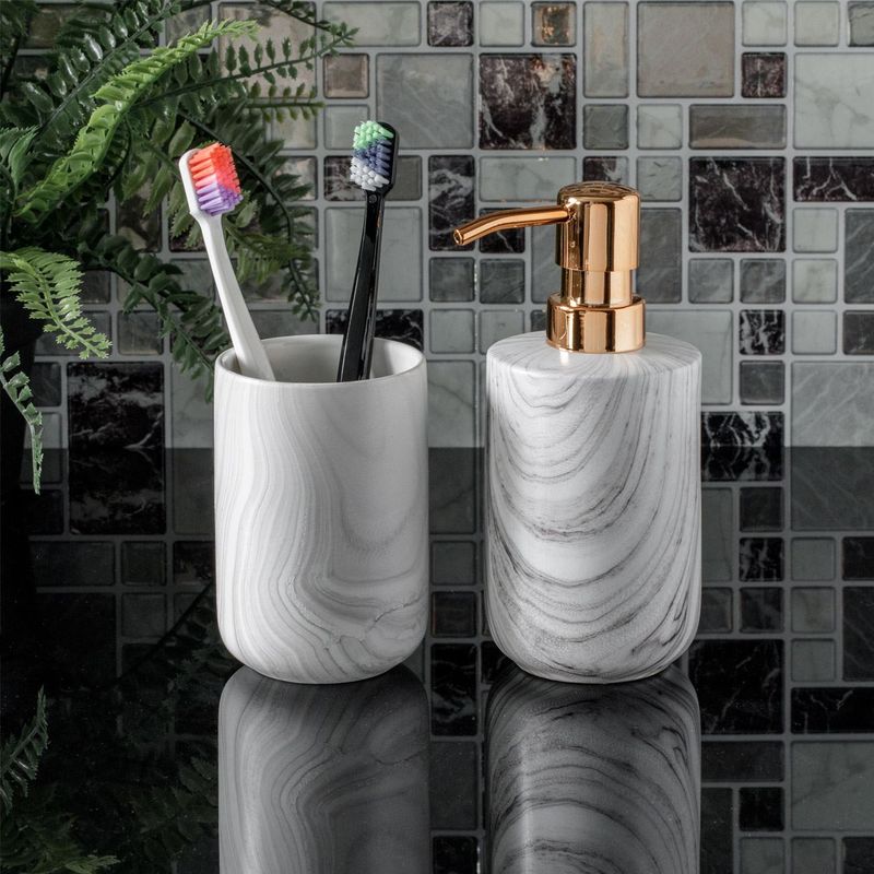 Casa si Gradina - Sanitare - Suporturi si accesorii baie - Suporturi baie - Suport periuta de dinti, ceramic, model marble, diametru 7 cm, inaltime 10.5 cm - Infinity.ro