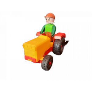 Mini tractor cu figurina Lena, 12 cm, pentru copii de 3 ani+