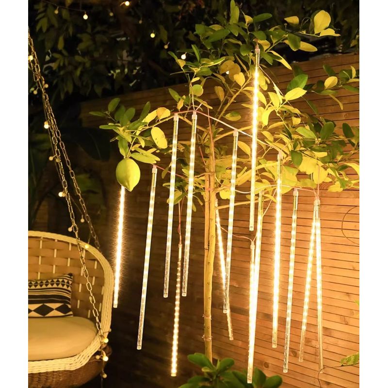 Casa si Gradina - Corpuri si surse de iluminat - Iluminat exterior - Instalatii luminoase exterior - Set cu 3 Instalatii Luminoase Craciun cu 8 Meteori, 4m Lungime Instalatie, 30 cm Lungime Meteor - Infinity.ro