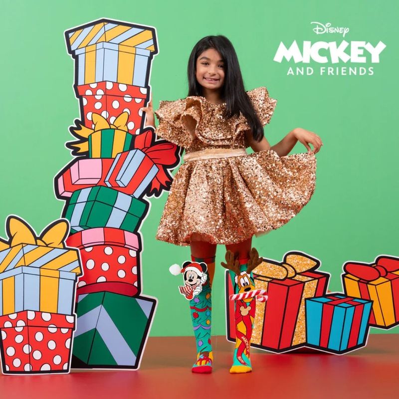 Fashion, accesorii si bijuterii - Copii - Lenjerie si pijamale copii - Sosete si dresuri copii - Sosete lungi colorate Madmia pentru fete fantasy Christmas Mickey and Pluto 3-5 ani - Infinity.ro