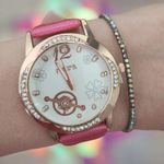 Fashion, accesorii si bijuterii - Femei - Bijuterii femei - Ceasuri femei - Set ceas casual de dama cu bratara inclusa, mecanism quartz, display analog, bratara roz lacuita, inchidere catarama - Infinity.ro