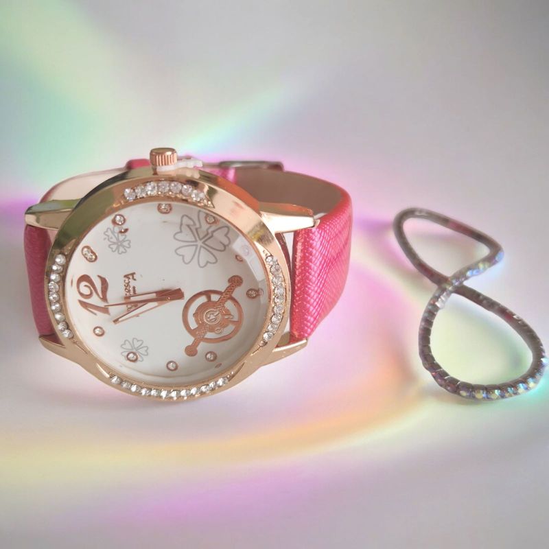 Fashion, accesorii si bijuterii - Femei - Bijuterii femei - Ceasuri femei - Set ceas casual de dama cu bratara inclusa, mecanism quartz, display analog, bratara roz lacuita, inchidere catarama - Infinity.ro