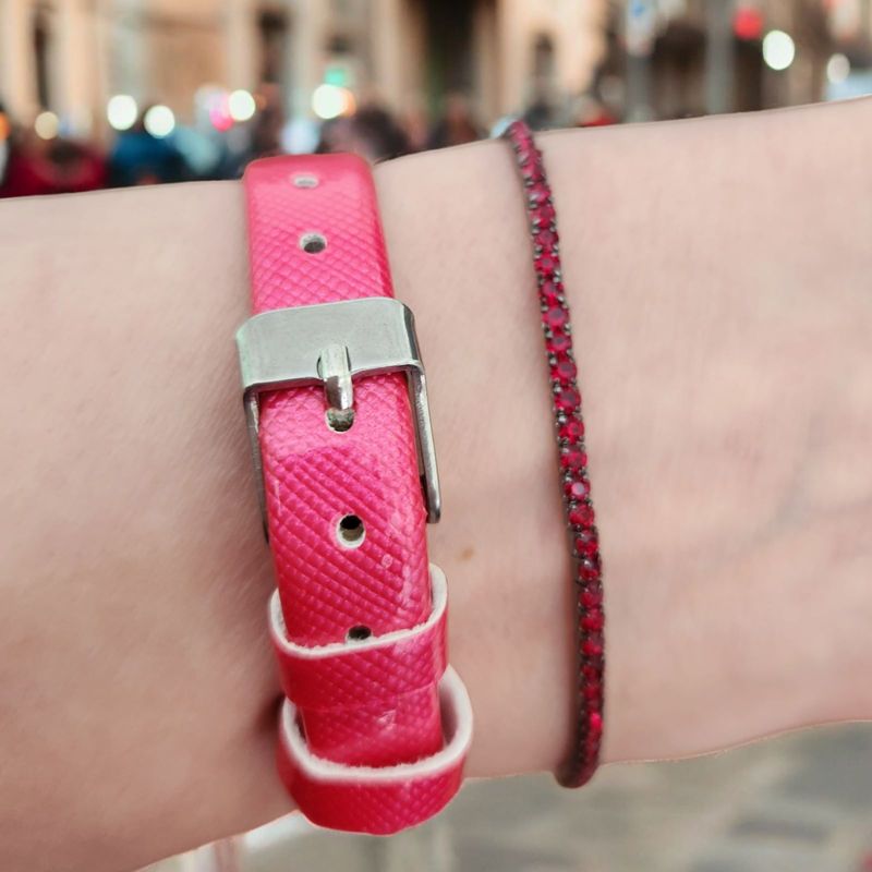 Fashion, accesorii si bijuterii - Femei - Bijuterii femei - Ceasuri femei - Set ceas casual de dama cu bratara inclusa, mecanism quartz, display analog, curea roz lacuit, inchidere catarama - Infinity.ro