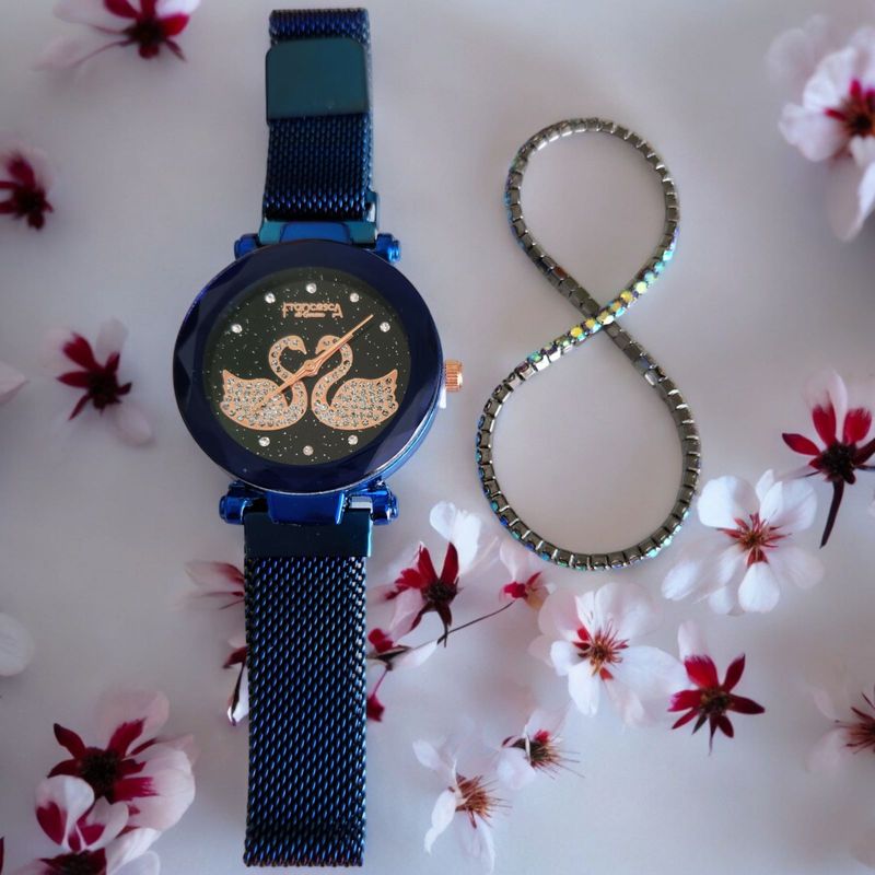 Fashion, accesorii si bijuterii - Femei - Bijuterii femei - Ceasuri femei - Set ceas casual de dama, bratara inclusa, mecanism quartz, display analog, bratara albastru electric magnetica - Infinity.ro