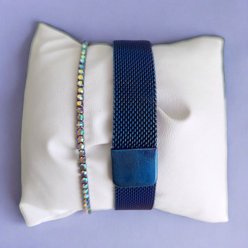 Fashion, accesorii si bijuterii - Femei - Bijuterii femei - Ceasuri femei - Set ceas casual de dama, bratara inclusa, mecanism quartz, display analog, bratara albastru electric magnetica - Infinity.ro