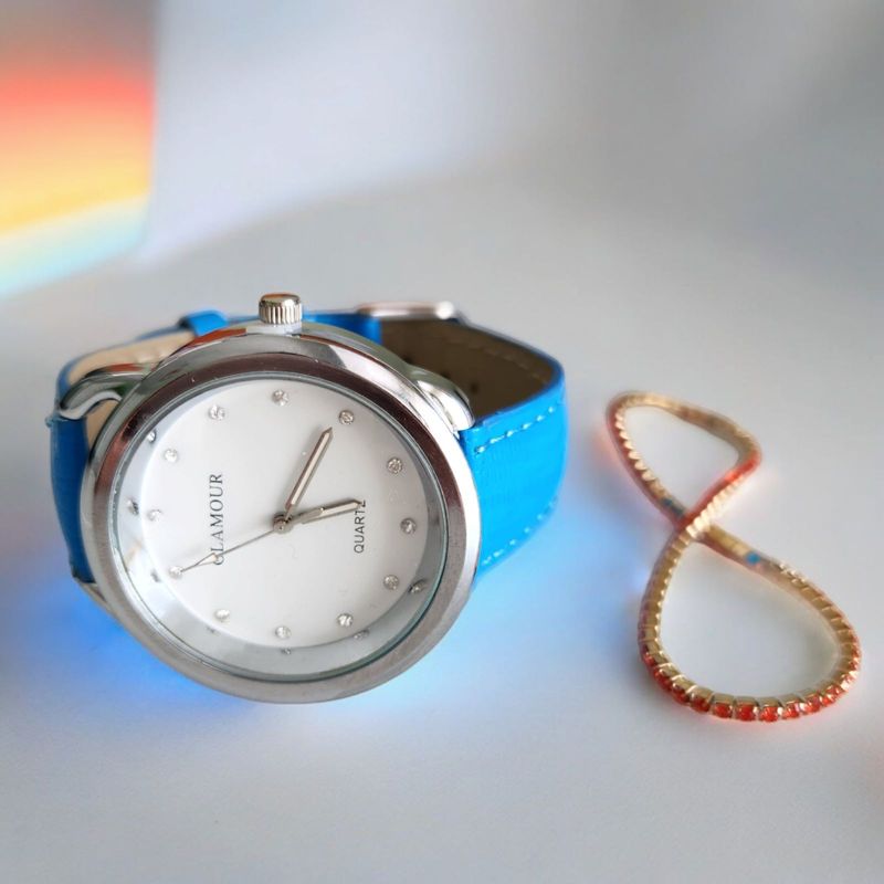 Fashion, accesorii si bijuterii - Femei - Bijuterii femei - Ceasuri femei - Set ceas casual de dama cu bratara inclusa, mecanism quartz, display analog, curea albastra, inchidere catarama - Infinity.ro