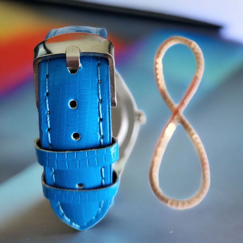 Fashion, accesorii si bijuterii - Femei - Bijuterii femei - Ceasuri femei - Set ceas casual de dama cu bratara inclusa, mecanism quartz, display analog, curea albastra, inchidere catarama - Infinity.ro