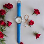 Fashion, accesorii si bijuterii - Femei - Bijuterii femei - Ceasuri femei - Set ceas casual de dama cu bratara inclusa, mecanism quartz, display analog, curea albastra, inchidere catarama - Infinity.ro