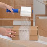 Carti si Birotica - Birotica - Articole ambalare - Film extensibil cu maner 10 buc Transparente 23 µm 10 cm x150 m - Infinity.ro