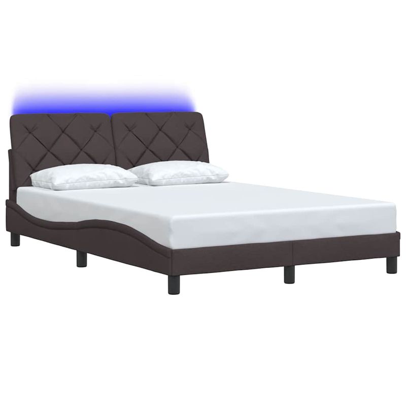 Casa si Gradina - Mobilier - Paturi si accesorii - Paturi - Cadru de pat cu LED fara saltea tesatura maro inchis 120x200 cm - Infinity.ro