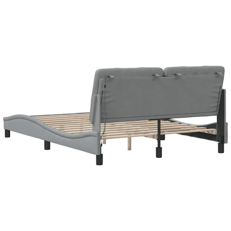 Casa si Gradina - Mobilier - Paturi si accesorii - Paturi - Cadru de pat cu LED fara saltea Gri deschis 140x190 cm Material - Infinity.ro