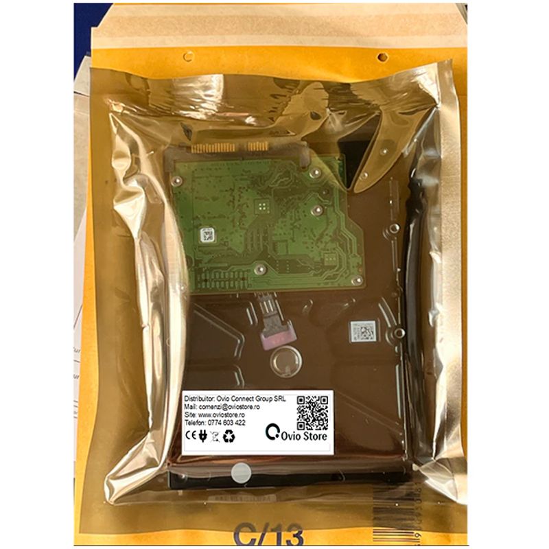 Casa si Gradina - Electrice - Smart Home - Camere de supraveghere - Kit supraveghere Hikvision 4 camere de exterior 2MP, IR 40m, IP67, DVR 4 canale, accesorii montaj, HDD, stick Ovio - Infinity.ro