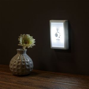 Casa si Gradina - Corpuri si surse de iluminat - Becuri si tuburi neon - Infinity.ro