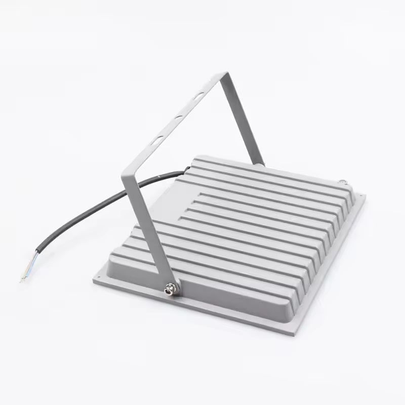 Casa si Gradina - Corpuri si surse de iluminat - Iluminat comercial si industrial - Proiectoare si lampi de lucru - Proiector cu LED-uri de 50W, 5000LM, pentru exterior sau interior, IP66, din sticla mata anti-orbire - Infinity.ro