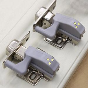 Casa si Gradina - Corpuri si surse de iluminat - Becuri si tuburi neon - Infinity.ro