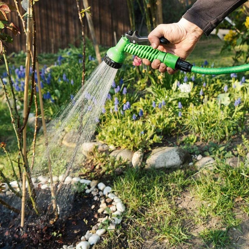 Casa si Gradina - Gradinarit si plante - Instalatii si accesorii pentru irigatii - Furtunuri de gradina si accesorii - Furtun extensibil de gradina, pana la 60m lungime, cu pistol cu 7 tipuri de jet, cu conectori, verde - Infinity.ro