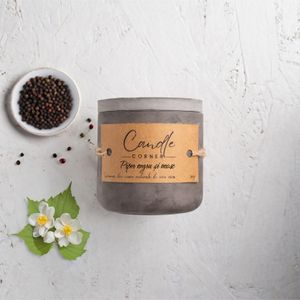 Lumanare parfumata handmade din ceara naturala de soia 100%, aroma Piper negru si mosc, Recipient ceramic, 150 g