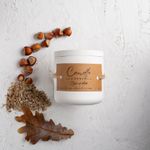 Casa si Gradina - Decoratiuni - Aromaterapie si lumanari - Lumanari si candele - Lumanare parfumata handmade din ceara naturala de soia 100%, aroma de Stejar si alun, Recipient ceramic alb, 150 g - Infinity.ro