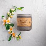 Casa si Gradina - Decoratiuni - Aromaterapie si lumanari - Lumanari si candele - Lumanare parfumata handmade din ceara naturala de soia 100%, aroma Flori de portocal, Recipient ceramic, 150 g - Infinity.ro