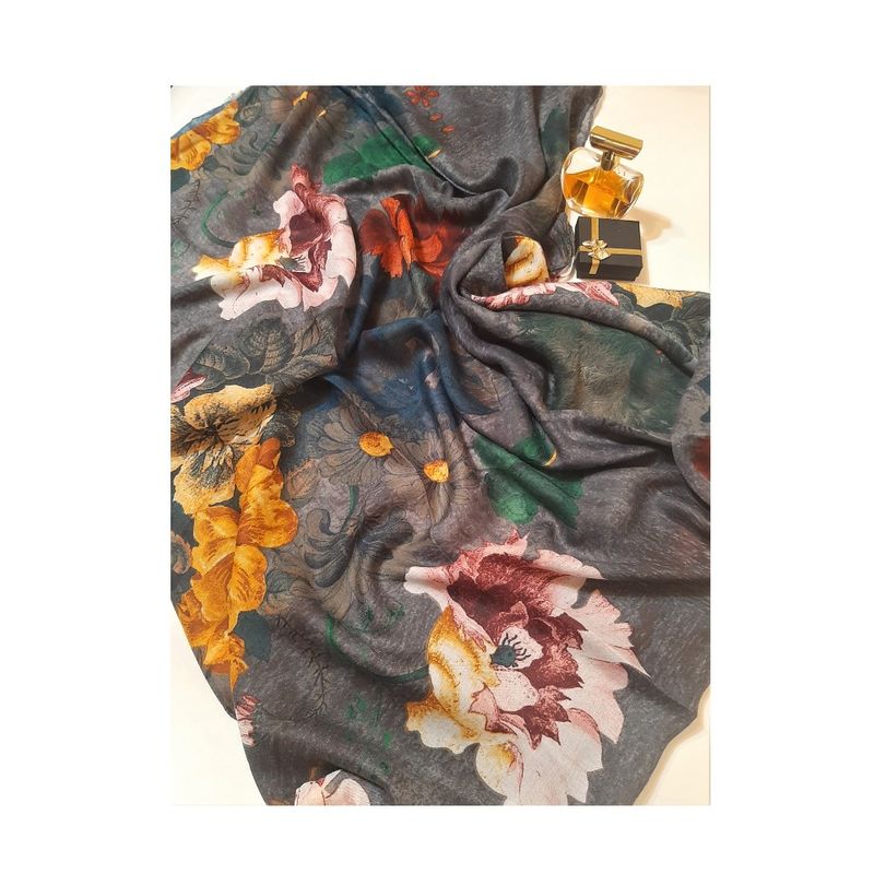 Fashion, accesorii si bijuterii - Femei - Accesorii femei - Esarfe si fulare femei - Esarfa dama tip sal cu print floral, multicolora, fond gri, 90 x 180 cm - Infinity.ro