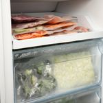 Market - Curatenie si intretinere casa - Produse bucatarie - Pungi si folii alimentare - Set 100 Pungi Gofrate pentru Vidat Neste® - 18 x 30 - Infinity.ro