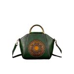 Fashion, accesorii si bijuterii - Femei - Accesorii femei - Genti si rucsacuri femei - Geanta Dama Marime Medie Boutique Deluxe Piele Naturala, Model cu Relief, Compartimentare Eficienta, Bareta Detasabila si Ajustabila, Elemente Metalice Aurii, Verde Inchis - Infinity.ro