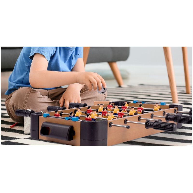 Jucarii, Copii si Bebe - Jucarii si jocuri - Jocuri si puzzle - Jocuri de societate - Masa de fotbal din lemn, 51 cm, MalPlay 110487 - Infinity.ro