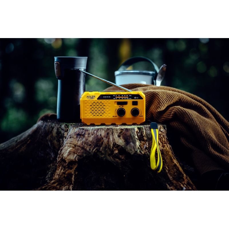 TV, Audio-Video si Foto - Portabile audio - Radio - Radio portabil cu lanterna si functie de incarcare, 1200 mAh, Adler AD1197 - Infinity.ro