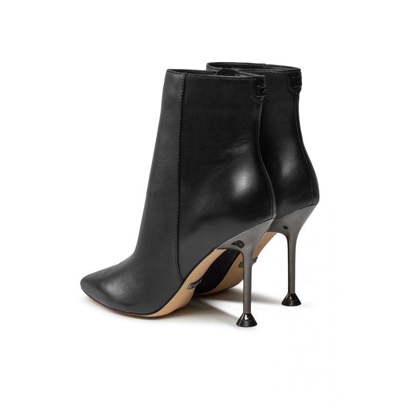 Fashion, accesorii si bijuterii - Femei - Incaltaminte femei - Botine femei - Botine dama Guess Travis FLPTRA, Negru, 37 EU - Infinity.ro