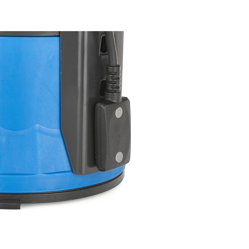 Casa si Gradina - Gradinarit si plante - Instalatii si accesorii pentru irigatii - Pompe apa - Pompa de apa curata cu intrerupator, 550 W, Geko G81462 - Infinity.ro