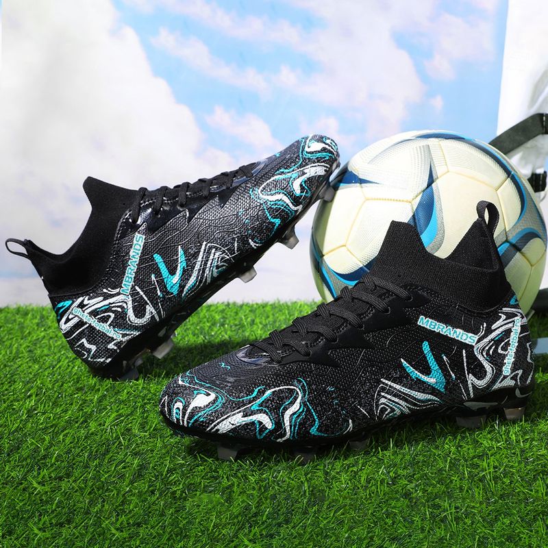 Sport si Outdoor - Echipament Sportiv - Incaltaminte sport - Pantofi sport - Ghete de fotbal MBrands, 8.3 cu glezna crampoane, culoare negru 43 - Infinity.ro