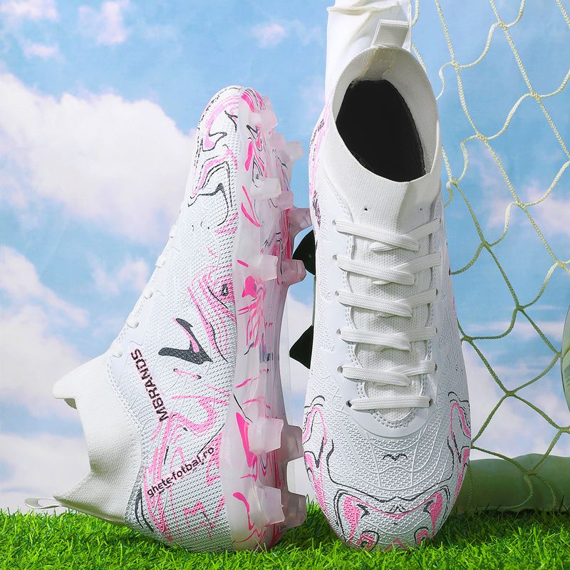 Sport si Outdoor - Echipament Sportiv - Incaltaminte sport - Pantofi sport - Ghete de fotbal MBrands, 8.3 cu glezna crampoane, culoarea alb 43 - Infinity.ro