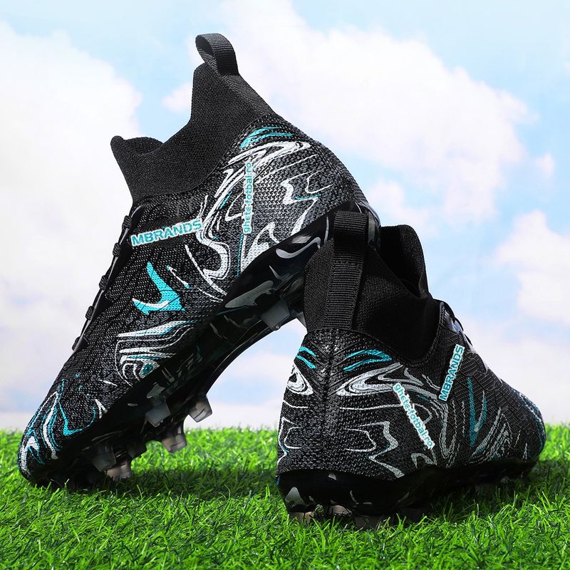 Sport si Outdoor - Echipament Sportiv - Incaltaminte sport - Pantofi sport - Ghete de fotbal MBrands, 8.3 cu glezna crampoane, culoare negru 43 - Infinity.ro