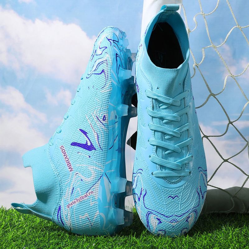 Sport si Outdoor - Echipament Sportiv - Incaltaminte sport - Pantofi sport - Ghete de fotbal MBrands, 8.3 cu glezna crampoane, culoare turcoaz 39 - Infinity.ro