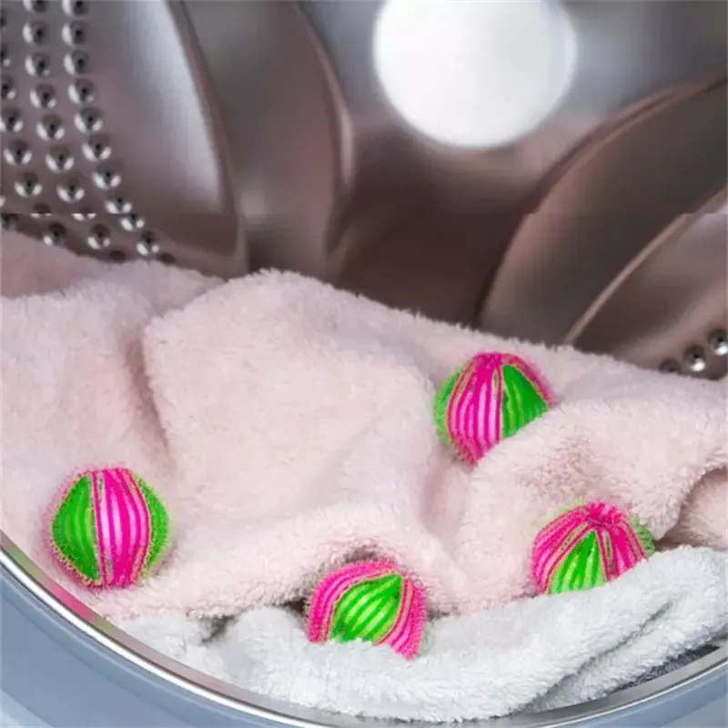 Market - Spalare si intretinere rufe - Uscatoare de rufe si accesorii - Bile de Curatat Puf 4 buc - Infinity.ro