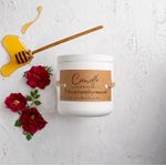 Casa si Gradina - Decoratiuni - Aromaterapie si lumanari - Lumanari si candele - Set lumanare parfumata Miere de trandafir și mușcate, suport lumanare, accesoriu pentru stins lumanarea si foarfeca - Infinity.ro