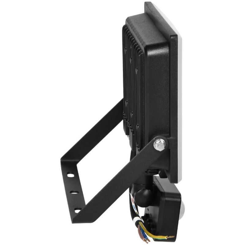 Casa si Gradina - Corpuri si surse de iluminat - Iluminat comercial si industrial - Proiectoare si lampi de lucru - Proiector LED Adviti Porto S AD-NL-6465BLR4, cu senzor de miscare, fara rama, 50W, LED SMD, 4000 lm - Infinity.ro