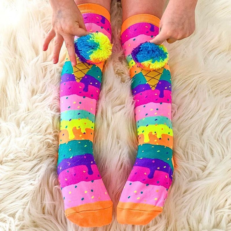 Fashion, accesorii si bijuterii - Copii - Lenjerie si pijamale copii - Sosete si dresuri copii - Sosete lungi colorate Madmia pentru fete Ice-cream toddler 3-5 ani - Infinity.ro