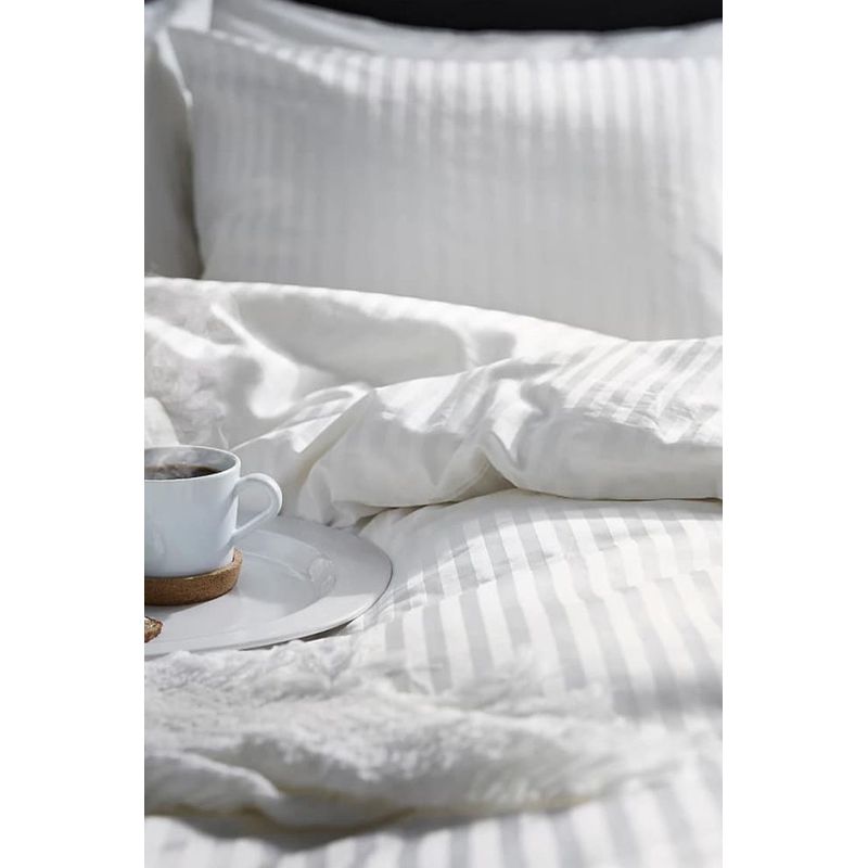 Casa si Gradina - Textile si covoare - Lenjerii de pat - Seturi de lenjerie - Lenjerie de pat matrimonial - 2 persoane, Damasc, 100% Bumbac, alb - Infinity.ro