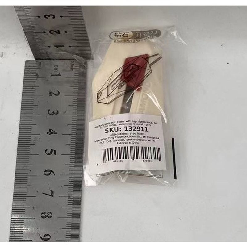 Carti si Birotica - Birotica - Accesorii de birou - Foarfece si cuttere - Cutter pentru Cutii, Flippy, Varf Rotunjit si Zimtat, Tip Breloc, 6.5x3.5 cm, Crem - Infinity.ro