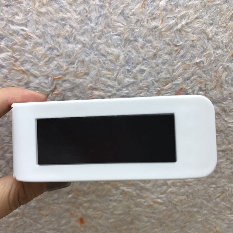 Market - Curatenie si intretinere casa - Produse bucatarie - Pungi si folii alimentare - Mini Aparat de Sigilat Pungi cu Baterii, Flippy, Etansare prin Caldura, Spate Magnetic, Portabil, 9.7x3 cm, Alb - Infinity.ro