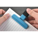 Casa si Gradina - Bucatarie si vesela - Ustensile bucatarie - Polonice, linguri si clesti de bucatarie - Cleste Multifunctional pentru Sigilarea Pungilor, Flippy, din Plastic, Mentine Alimentele Proaspete, 7x6.5 cm, Albastru - Infinity.ro